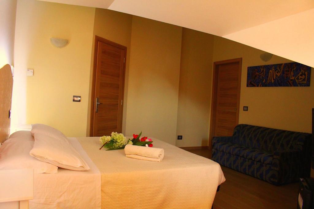 B&B Eremes Cuneo Exterior foto